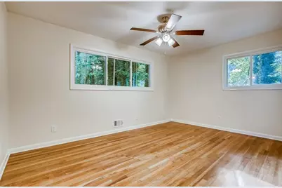 2345 Country Club Lane SW, Atlanta, GA 30311 - Photo 14