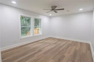 2128 Kimberly Rd SW, Atlanta, GA 30331 - Photo 14