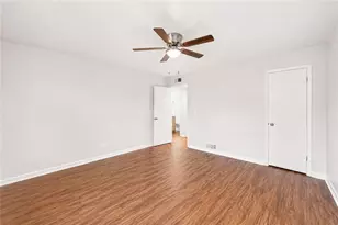 3203 E Point St, Atlanta, GA 30344 - Photo 14