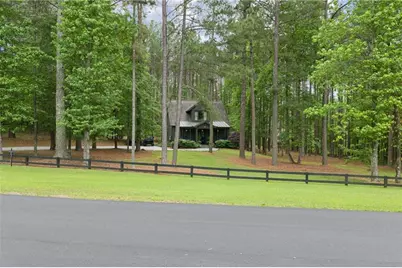 831 Blalock Lakes Drive, Newnan, GA 30263 - Photo 2