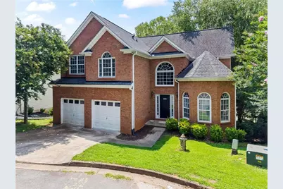 2808 Jamont Court NE, Marietta, GA 30068 - Photo 2