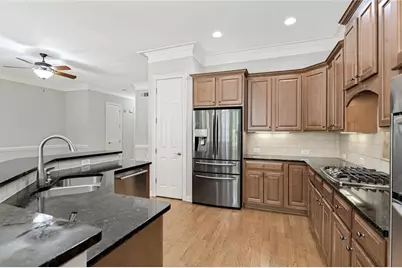 7508 Portbury Park Ln, Suwanee, GA 30024 - Photo 12