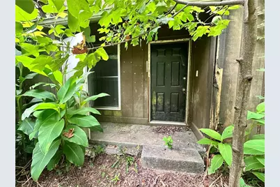 2805 Macon Drive SE #12I, Atlanta, GA 30354 - Photo 2