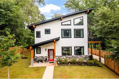 1996 Phillips Drive SE, Atlanta, GA 30315 - Photo 1