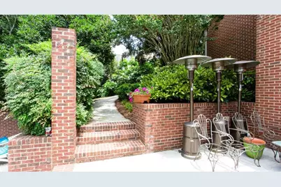 2651 Brentford Lane, Snellville, GA 30078 - Photo 10