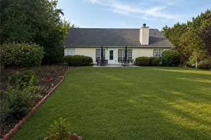 2130 St Thomas Way, Suwanee, GA 30024 - Photo 26
