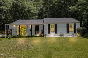 3184 Newcastle Way, Snellville, GA 30039 - Photo 2