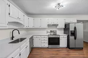 300 Fairway Dr, Athens, GA 30607 - Photo 16