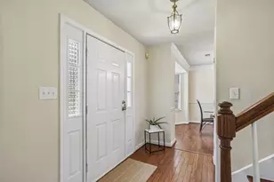 1079 Shadow Lake Dr, Lithonia, GA 30058 - Photo 6