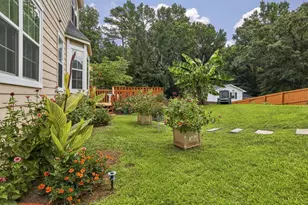 1079 Shadow Lake Dr, Lithonia, GA 30058 - Photo 36