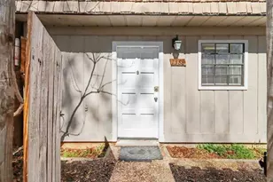 1388 Wood Cir S, Morrow, GA 30260 - Photo 2