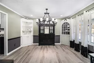 855 John Ct, Lawrenceville, GA 30046 - Photo 8