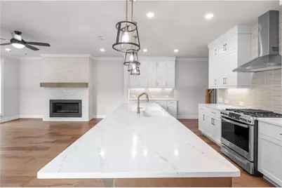 4701 Coleridge Court #425, Peachtree Corners, GA 30092 - Photo 12