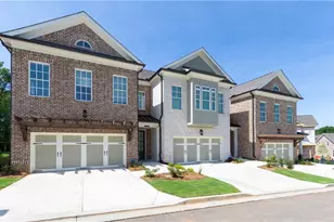 4701 Coleridge Ct, Peachtree Corners, GA 30092 - Photo 1