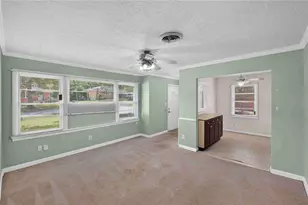 818 Sherwood Cir, Forest Park, GA 30297 - Photo 2