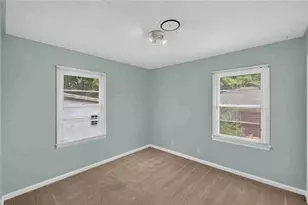818 Sherwood Cir, Forest Park, GA 30297 - Photo 6