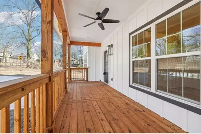 1620 SW Derry Avenue SW, Atlanta, GA 30310 - Photo 4