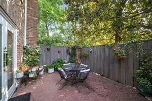 9 Kings Tavern Pl NW, Atlanta, GA 30318 - Photo 20