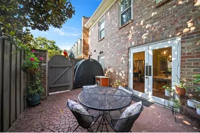 9 Kings Tavern Place NW, Atlanta, GA 30318 - Photo 22