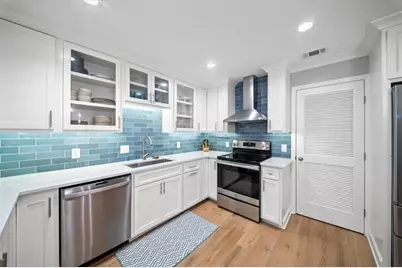 9 Kings Tavern Place NW, Atlanta, GA 30318 - Photo 16