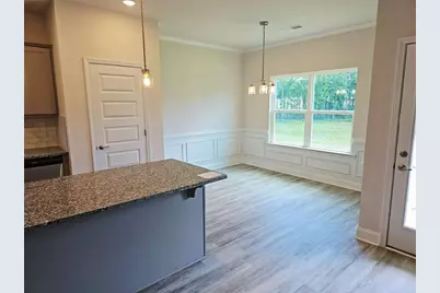 321 Angela Avenue, Bowdon, GA 30108 - Photo 6