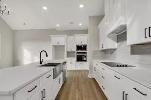 546 Harbour Shores, Jackson, GA 30233 - Photo 6