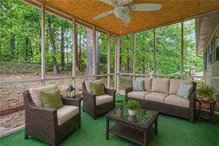 3642 Rainbow Cir SW, Snellville, GA 30039 - Photo 32