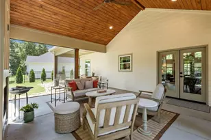 1320 Heads Ferry Rd, Cornelia, GA 30531 - Photo 36