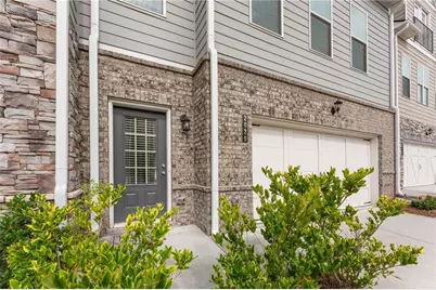 2020 Manor Pointe Drive #19, Cumming, GA 30041 - Photo 2
