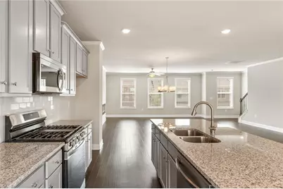 2020 Manor Pointe Drive #19, Cumming, GA 30041 - Photo 10