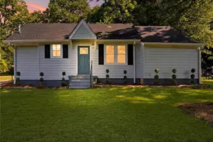 227 Peachtree St, Cedartown, GA 30125 - Photo 1