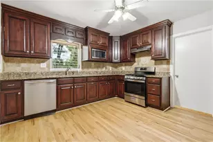 2140 Oakawana Dr NE, Atlanta, GA 30345 - Photo 18