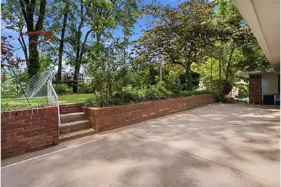 2140 Oakawana Drive NE, Atlanta, GA 30345 - Photo 8