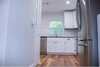 1962 Village Parkway, Smyrna, GA 30080 - Photo 10