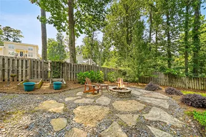 3701 Thornwood Way, Marietta, GA 30062 - Photo 32