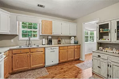 2364 W H Hayes Road, Jefferson, GA 30549 - Photo 8