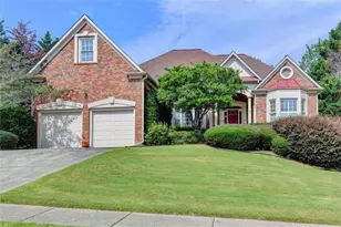 1672 Woodbow Crossing, Dacula, GA 30019 - Photo 2