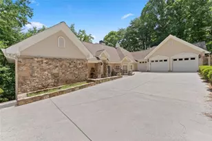 2200 Orchard Dr, Clarkesville, GA 30523 - Photo 4