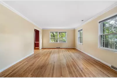 4259 Huntington Circle, Dunwoody, GA 30338 - Photo 6