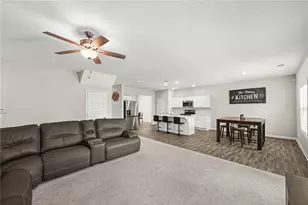409 Splash Pointe, Temple, GA 30179 - Photo 8