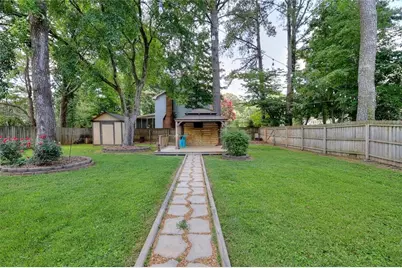 4976 Mystere Circle SW, Lilburn, GA 30047 - Photo 6