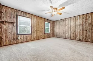 878 Wanda Circle, Marietta, GA 30008 - Photo 14