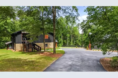 1130 Swords Trail, Buckhead, GA 30625 - Photo 4