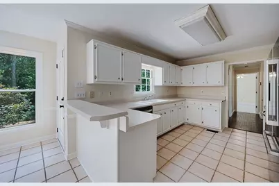 3430 Weymouth Court, Marietta, GA 30062 - Photo 8