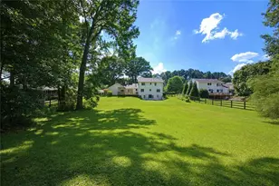 1220 Sherry Dr, Alpharetta, GA 30009 - Photo 30