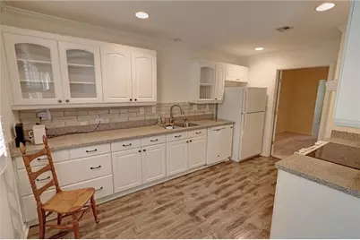 6408 Deerings Lane, Peachtree Corners, GA 30092 - Photo 12