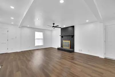 4247 Bingham Court, Stone Mountain, GA 30083 - Photo 4