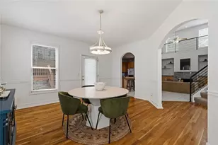 1366 Brookhaven Village Cir NE, Brookhaven, GA 30319 - Photo 10
