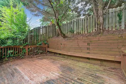 1366 Brookhaven Village Circle NE, Brookhaven, GA 30319 - Photo 28