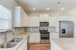 305 Eleanora Xing, Loganville, GA 30052 - Photo 20